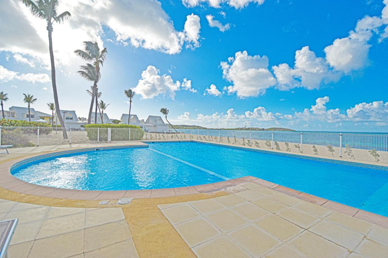 Deja Blue - Comfortable Beachfront Condo Marigot  Esterno foto